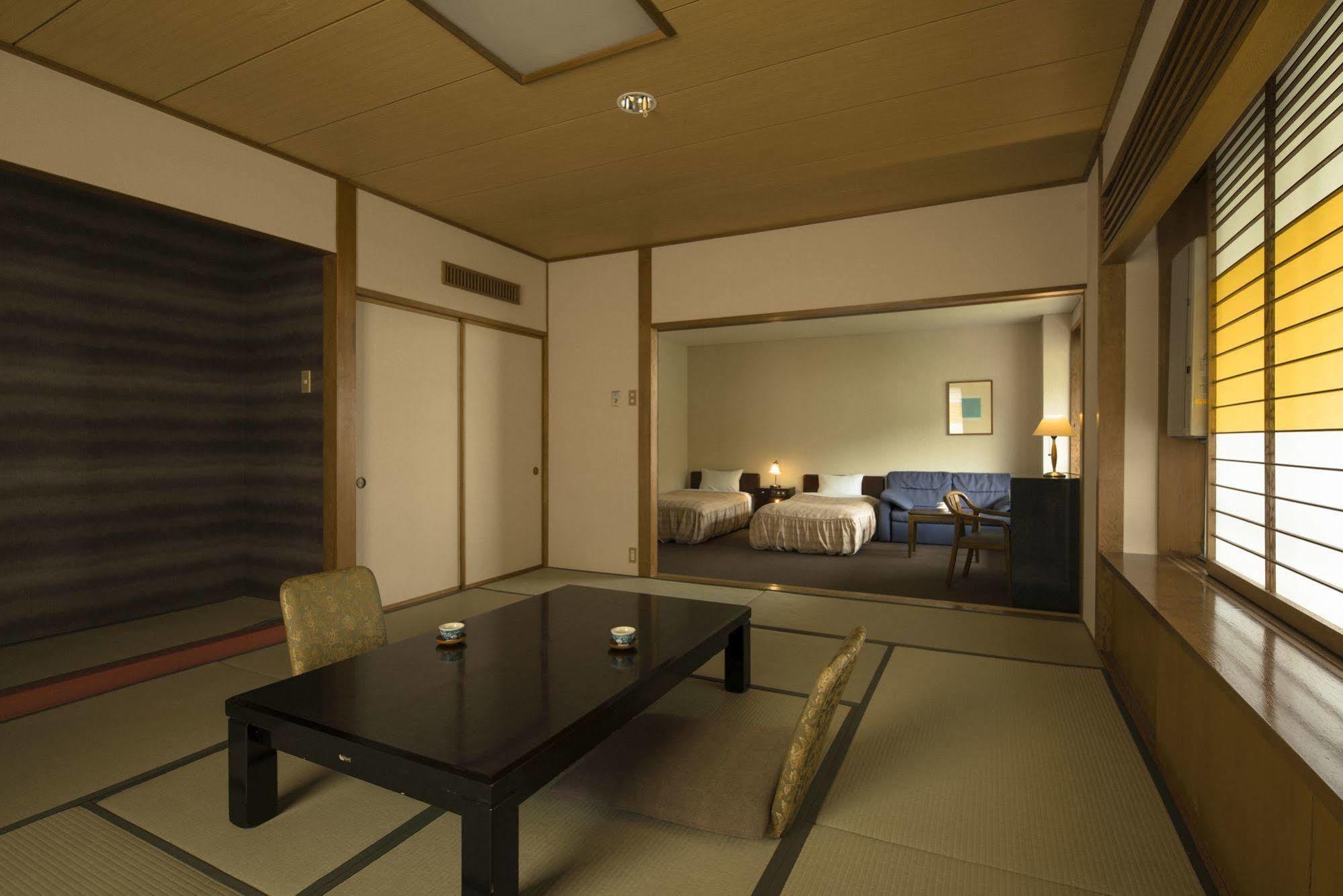 Takamiya Hotel Lucent Yamagata (Yamagata) Exterior foto